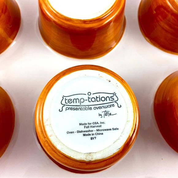 Temptations by Tara Fall Harvest 6 Cupcake Muffin Pan Bakeware Acorn Leaves Fall - Picture 3 of 11